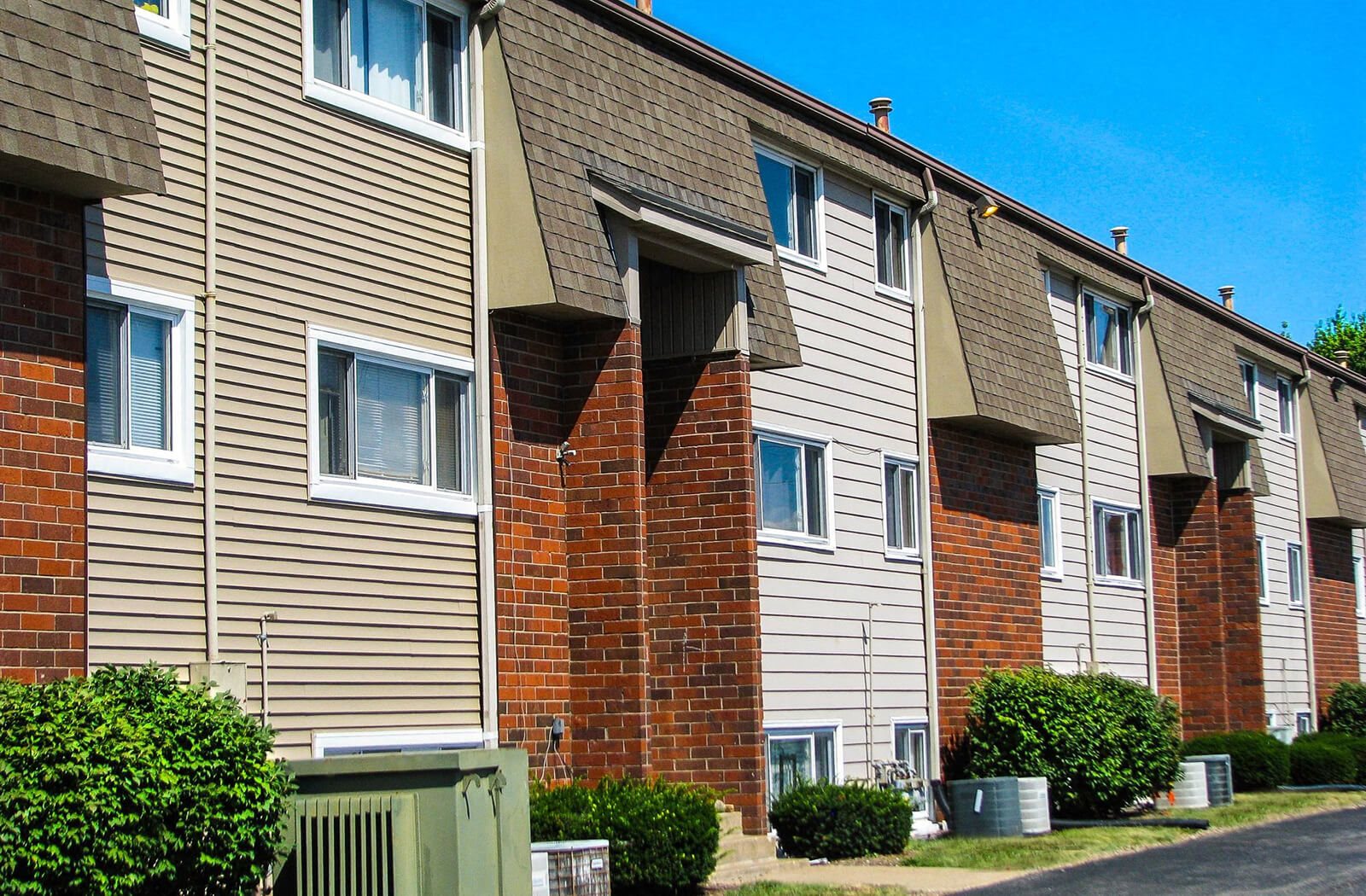Candlelight Park Apartments in Davenport, IA