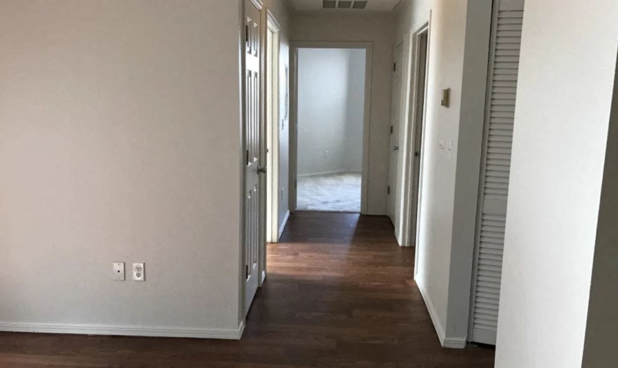 Cuestas Apartment Homes Las Cruces, NM Hallway