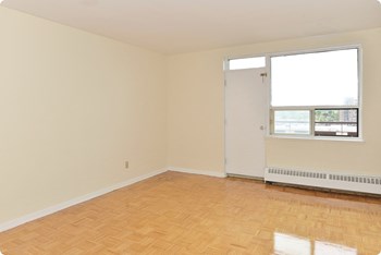 2 Treewood Street Studio-2 Beds Apartment for Rent - Photo Gallery 8