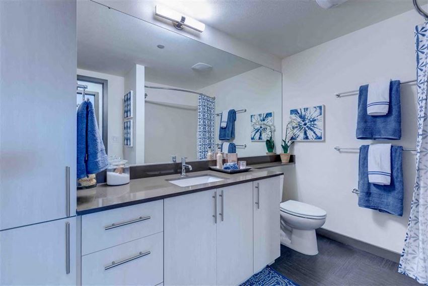 200 2nd Ave. W Studio-2 Beds Apartment for Rent - Photo Gallery