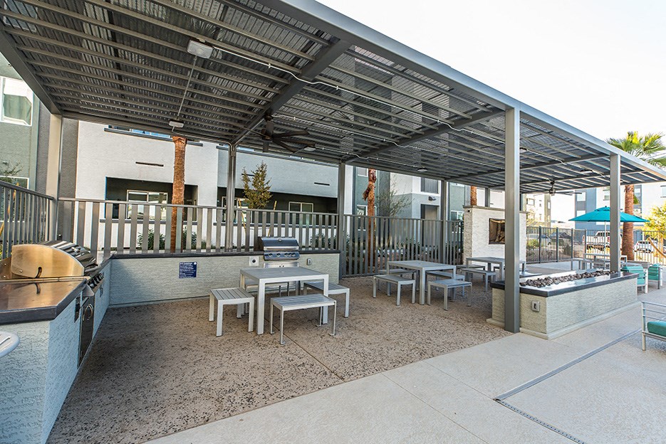 BBQ area BBQ area at ARISTA APARTMENT HOMES, Nevada, 89183