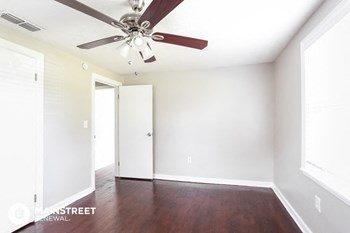 1552 Lime St 3 Beds House for Rent - Photo Gallery 11