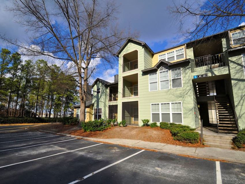 Property Exterior Property Exterior at The Lory of Perimeter, Augusta, GA - Photo Gallery