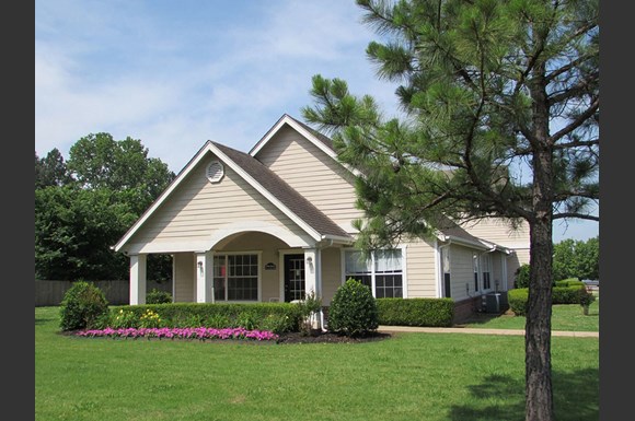 Gardens at Pryor Creek Apartments, 700 N Elliott St, Pryor, OK - RENTCafé