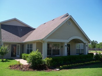 Welcome to the Gardens at Pryor Creek Apartments Welcome to the Gardens at Pryor Creek Apartments - Photo Gallery 2
