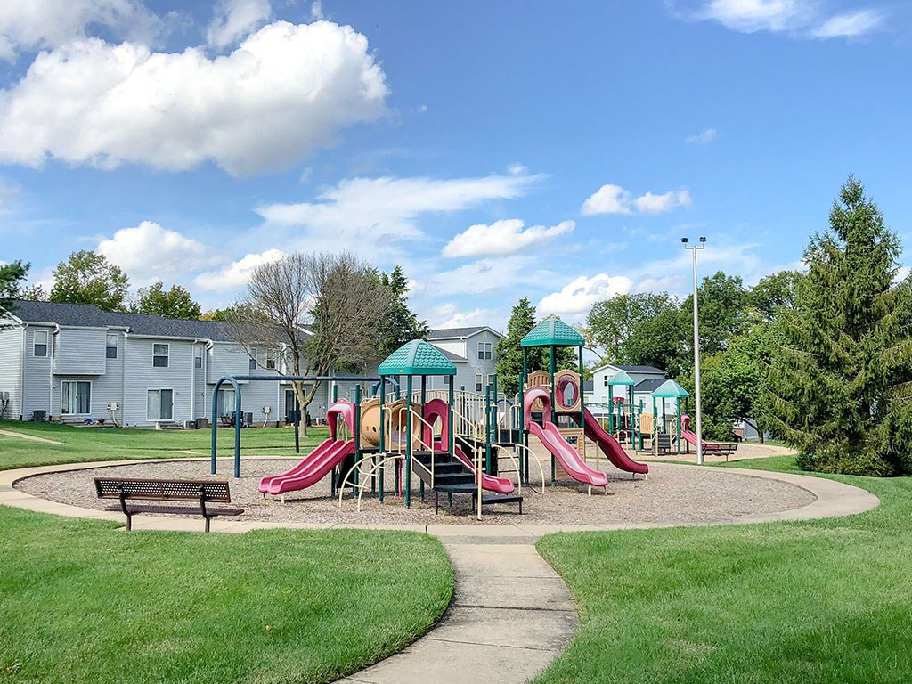 playgrounds at the preserve at ballantyne commons park