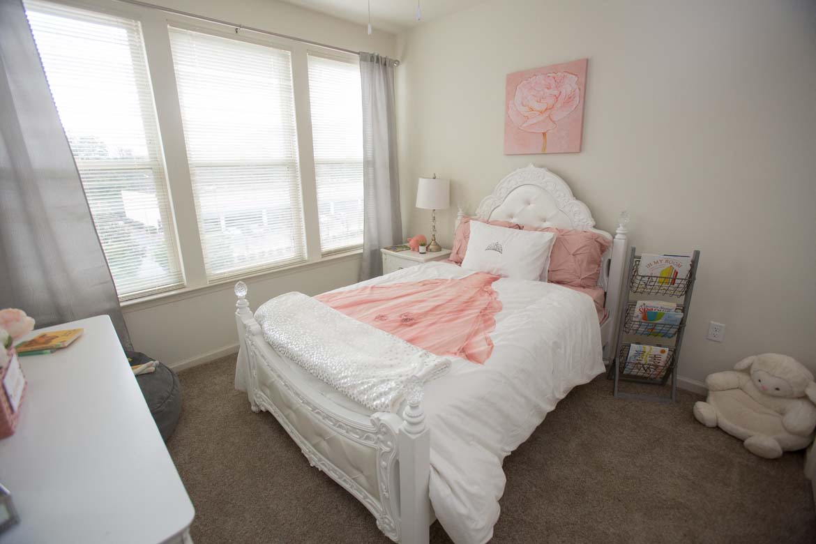 Walton Ridge Apartment Bedroom