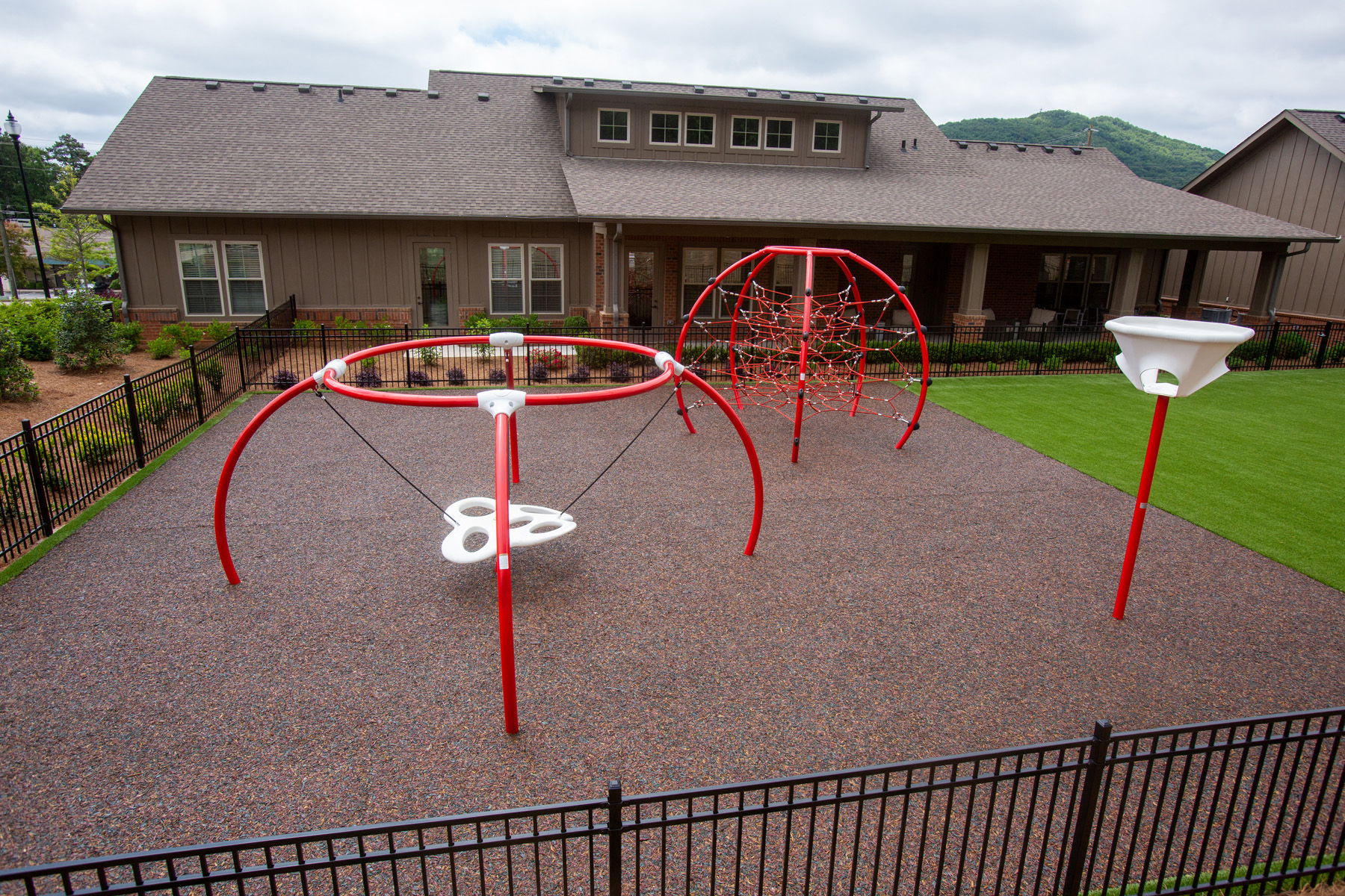 Walton Ridge Apartment Homes Adventure Park