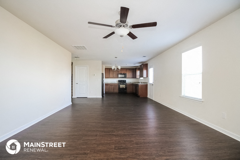 Main Street Renewal Feel Right At Home 2332 Bee Hive Dr