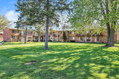 3625 Bayview Dr.  #77 1-2 Beds Apartment for Rent Photo Gallery 1