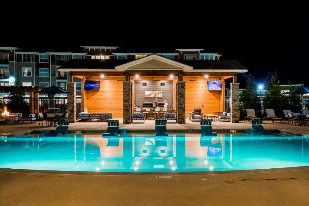 Pool View In Night at Altitude 970, Kansas City, Missouri