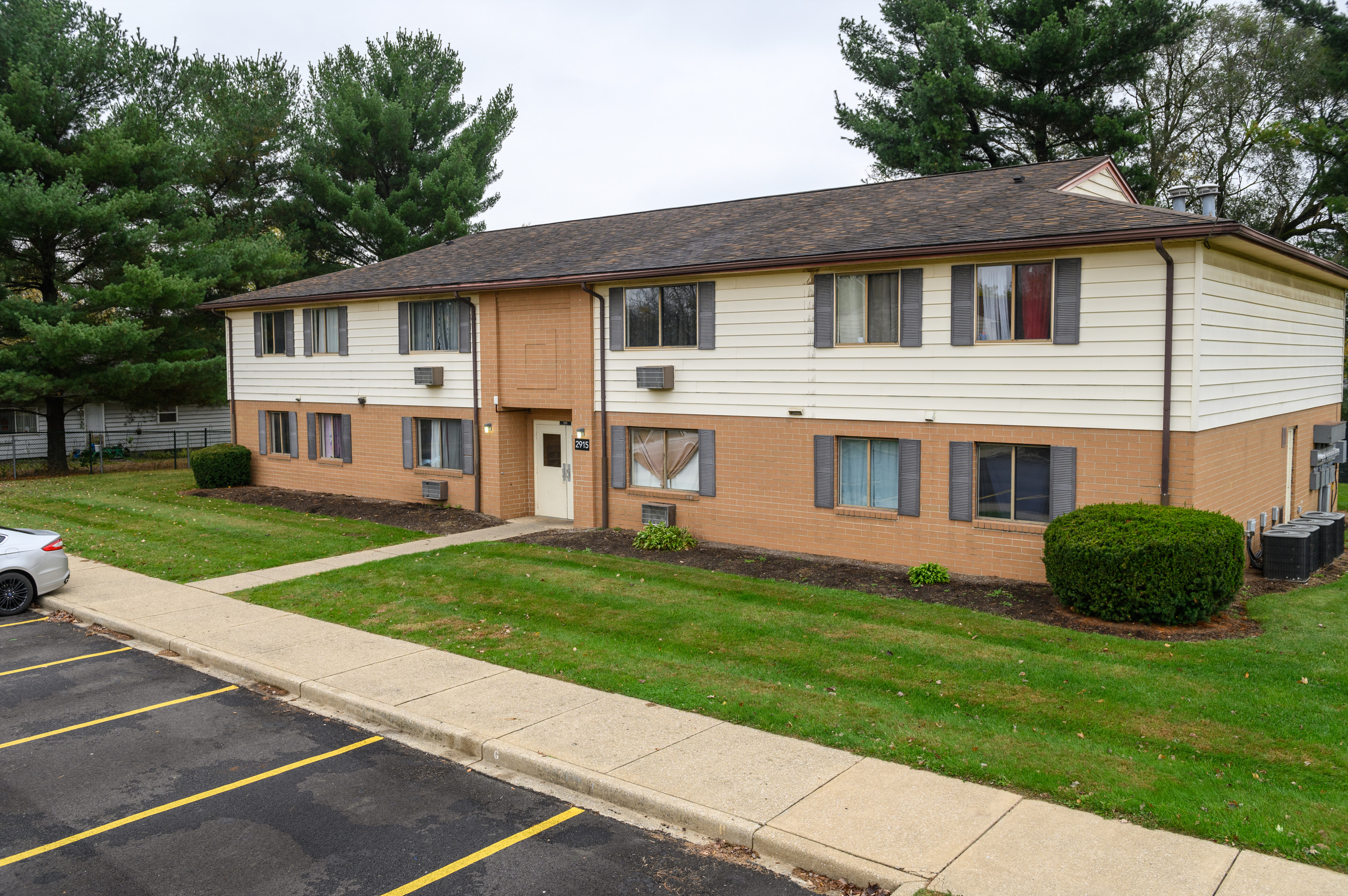 Sahara Apartments Custom Page