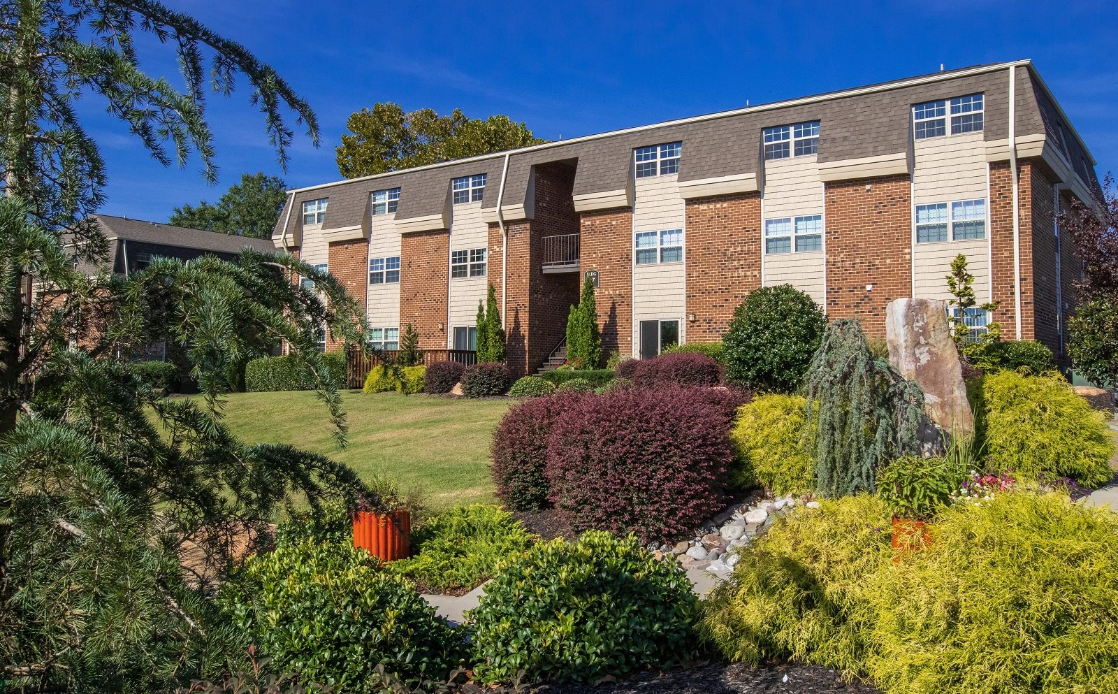Collins Crossing Apartments in Carrboro, NC