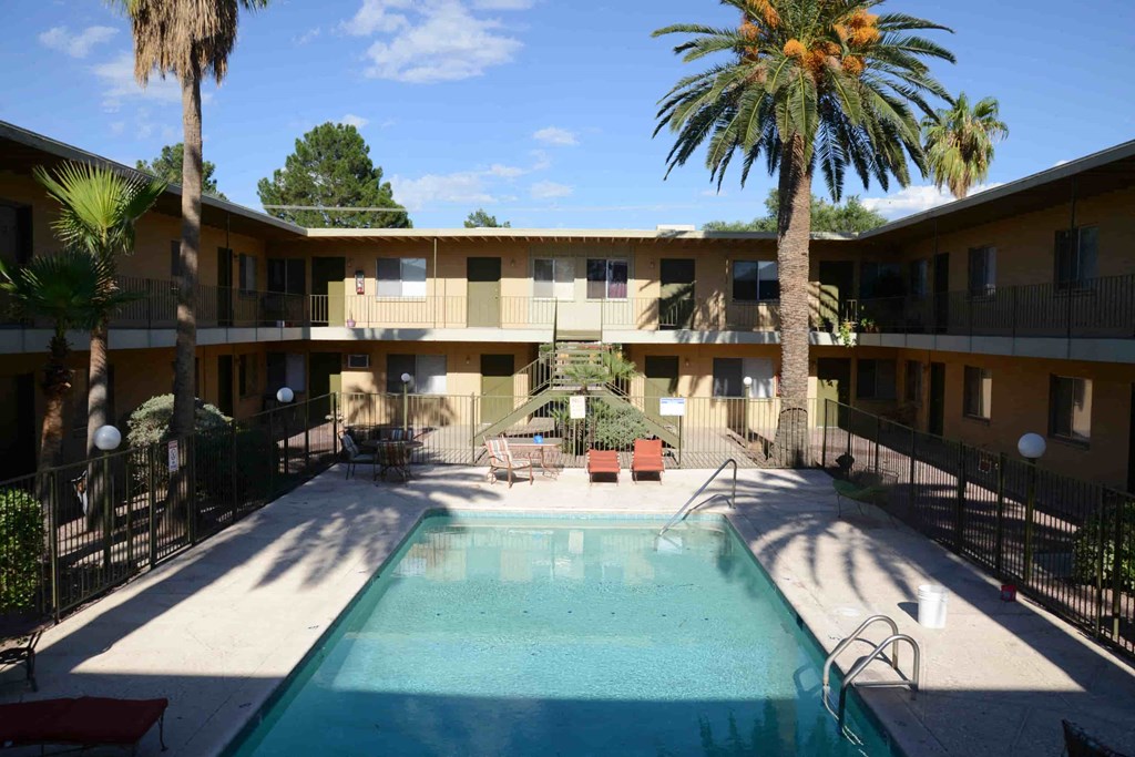 the swimming pool at our hotel in palm springs