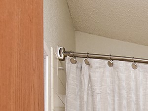Westwind Apartments - Bathroom Westwind Apartments - Bathroom - Photo Gallery