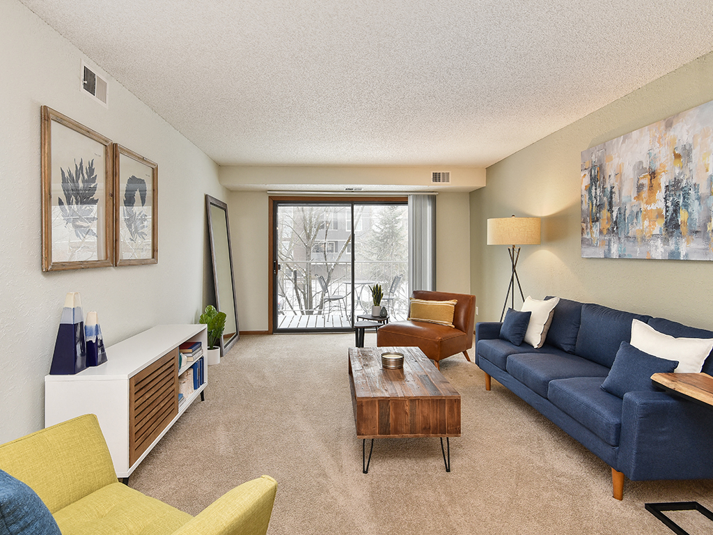 Westwind Apartments - Living Room