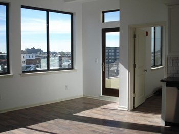 333 Earp Street Studio-4 Beds Apartment for Rent - Photo Gallery 4