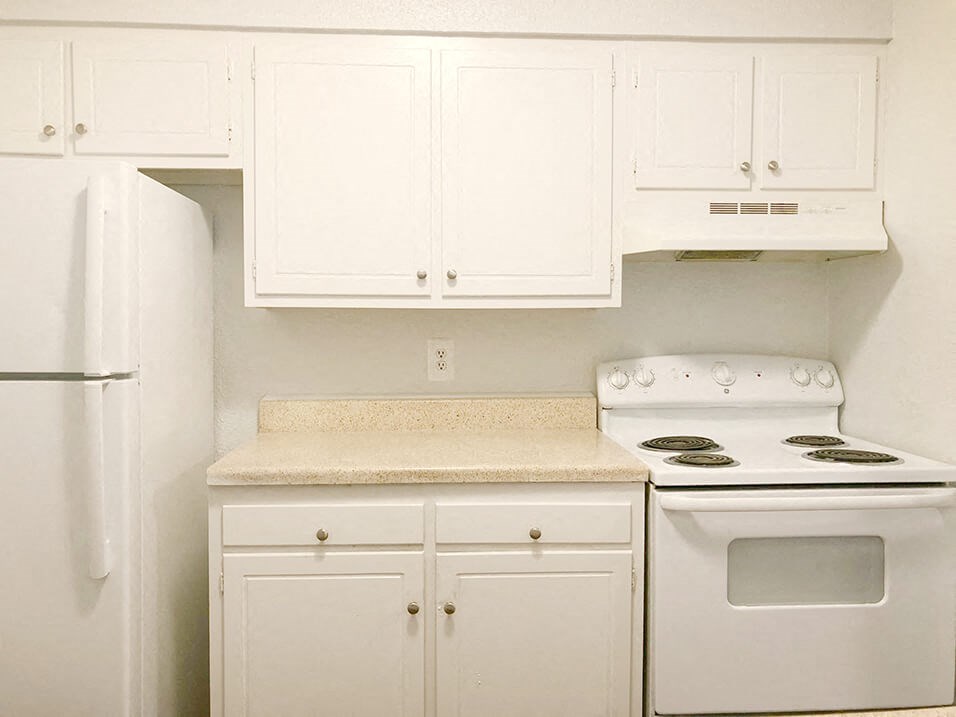 Classic Kitchen in a 2-bedroom Large