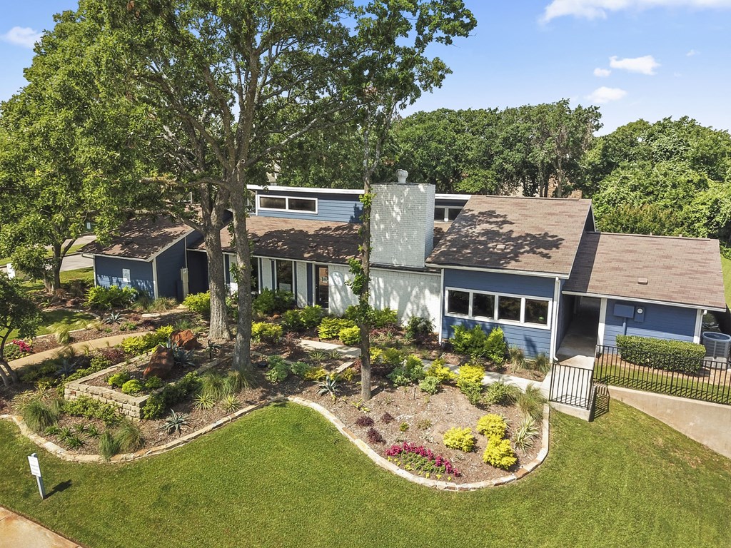 bedford tx apartments