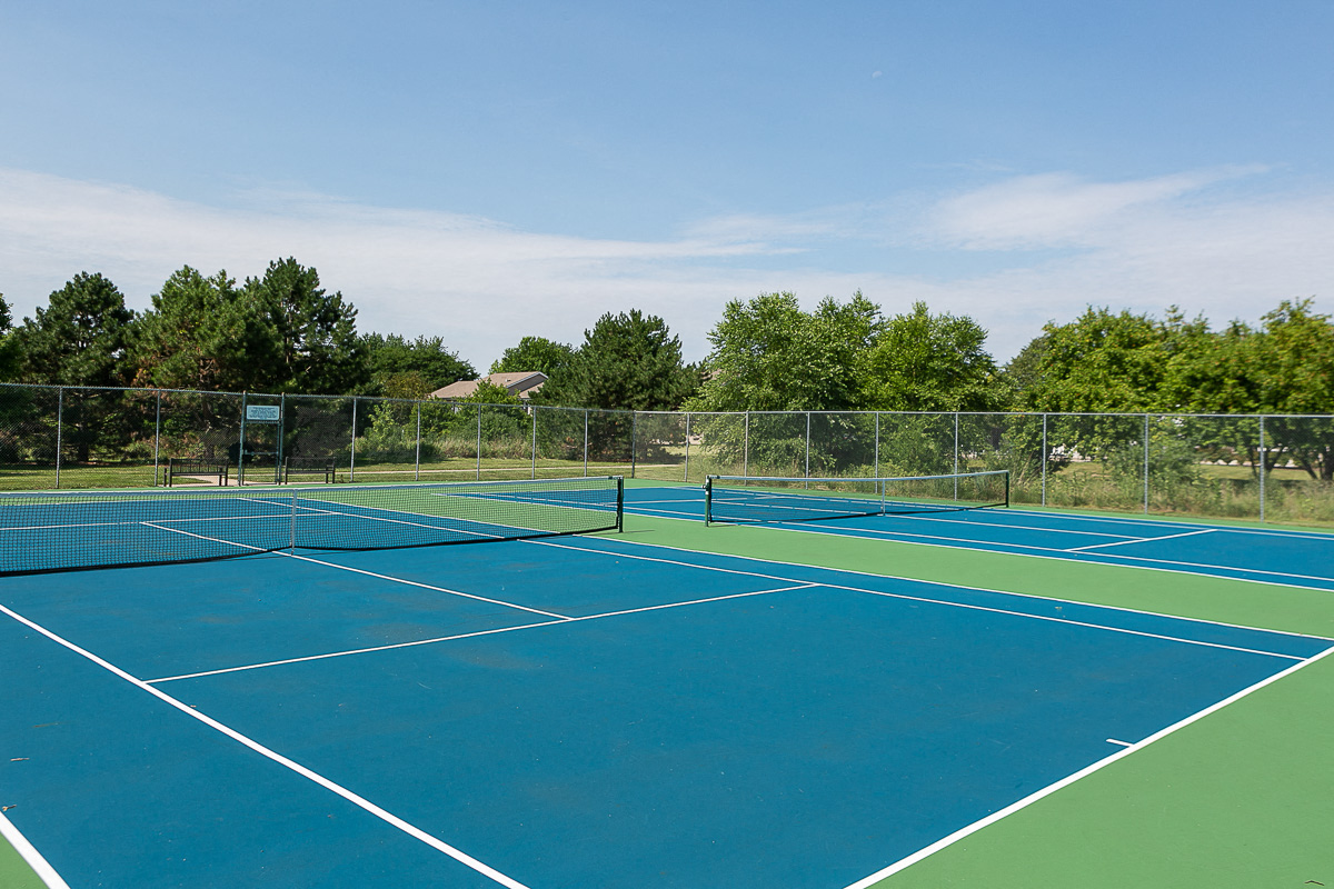 Fairways of Naperville Apartments Tennis Courts