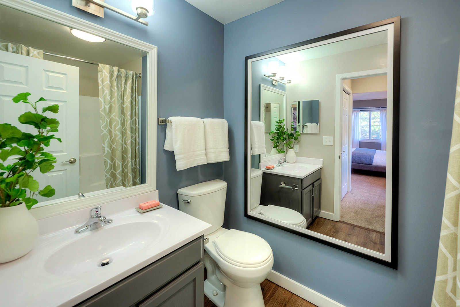 Fairways of Naperville Apartments Master Bath