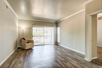 340 Treeline Park 1-3 Beds Apartment, Townhouse for Rent - Photo Gallery 4