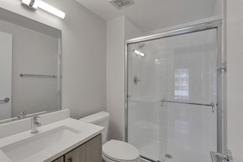 10 N Emerson 1-2 Beds Apartment for Rent - Photo Gallery 32