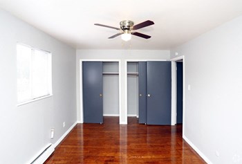 2236 Ransdell Street 2 Beds Apartment for Rent - Photo Gallery 4