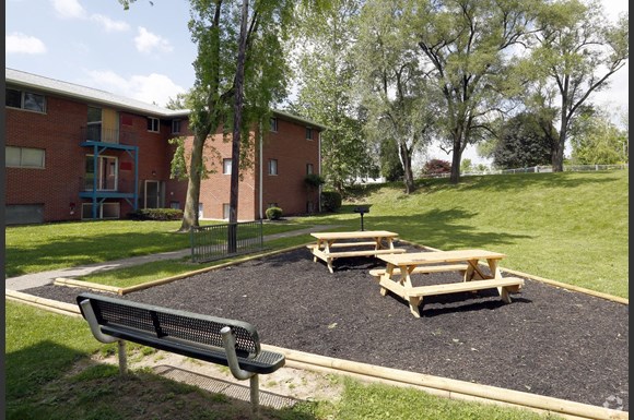 Garfield Place Apartments 2236 Ransdell Street Indianapolis In