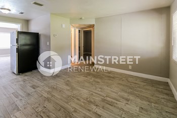 10652 104th St 4 Beds House for Rent - Photo Gallery 4