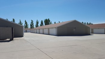 5170 Amber Valley Pkwy S 1-3 Beds Apartment for Rent - Photo Gallery 3