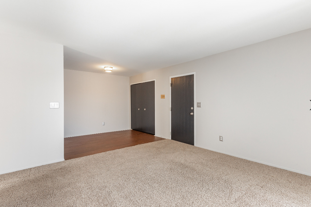 Updated apartments in Farmington, Michigan