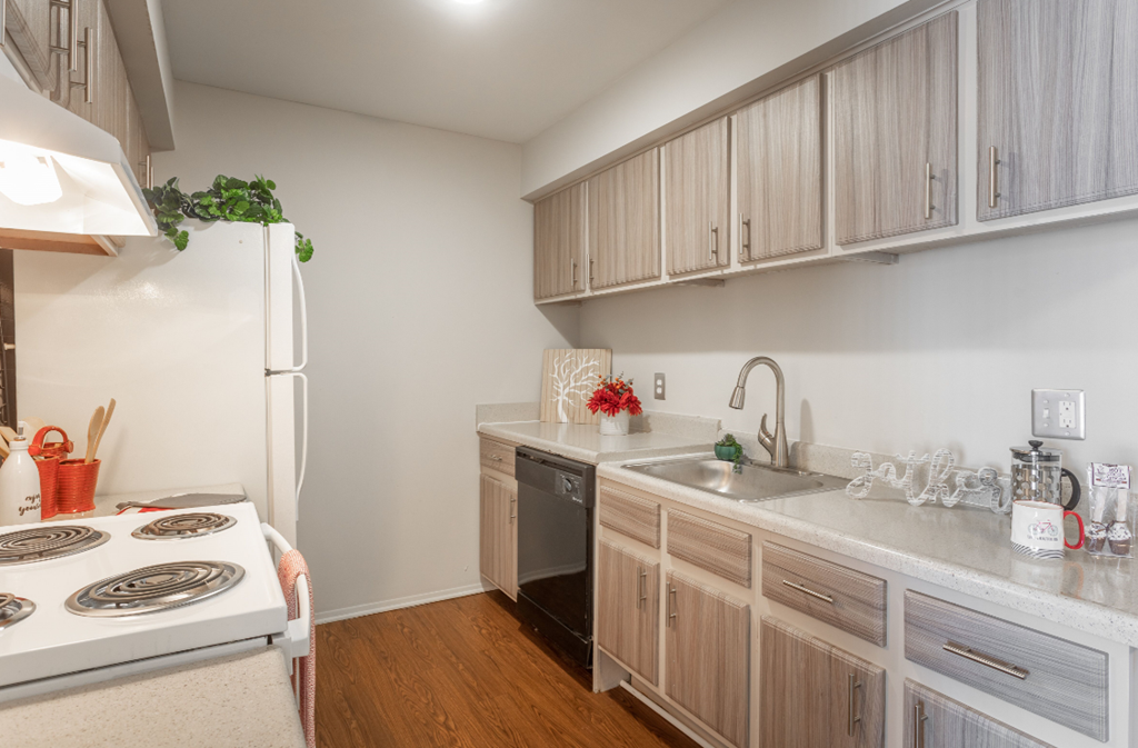 Updated apartments in Farmington, Michigan