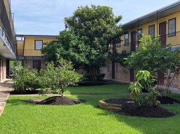 105 Cemetery Road Studio-2 Beds Apartment for Rent - Photo Gallery 3