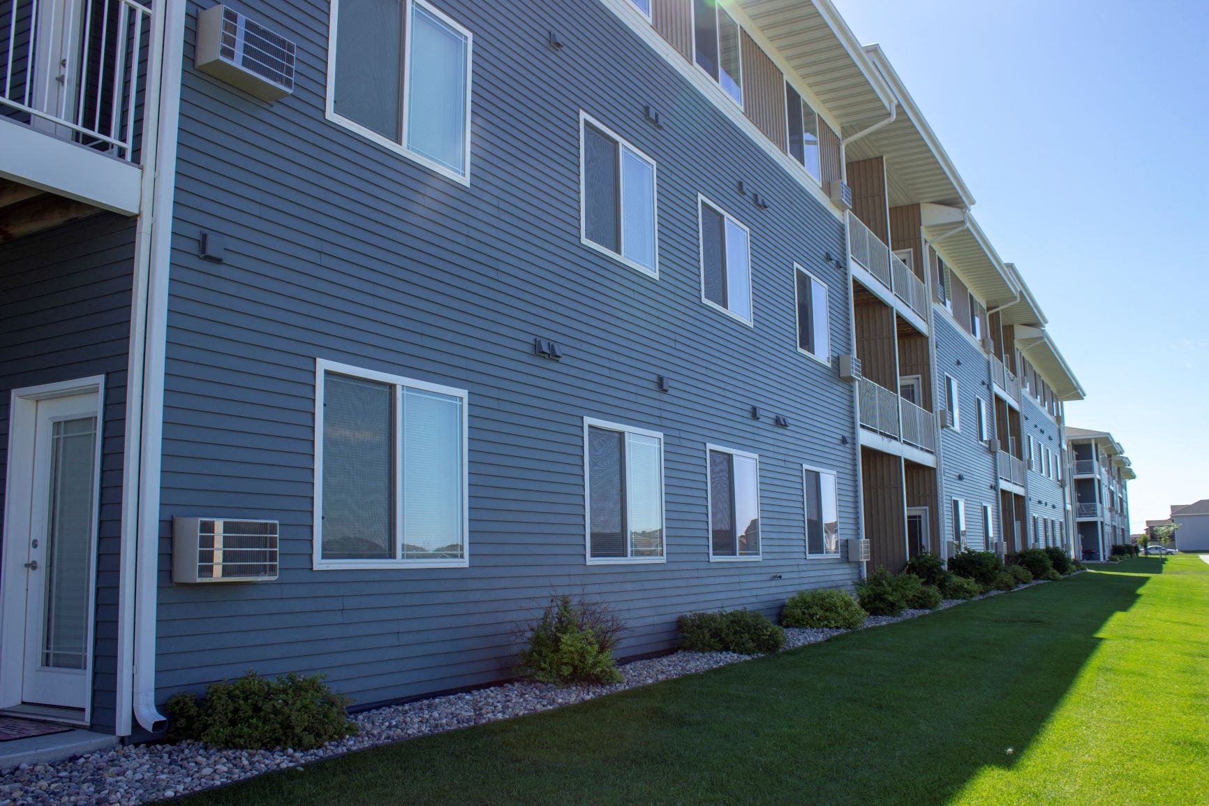 Exterior of modern apartment homes at Brandt Place in Fargo, North Dakota.