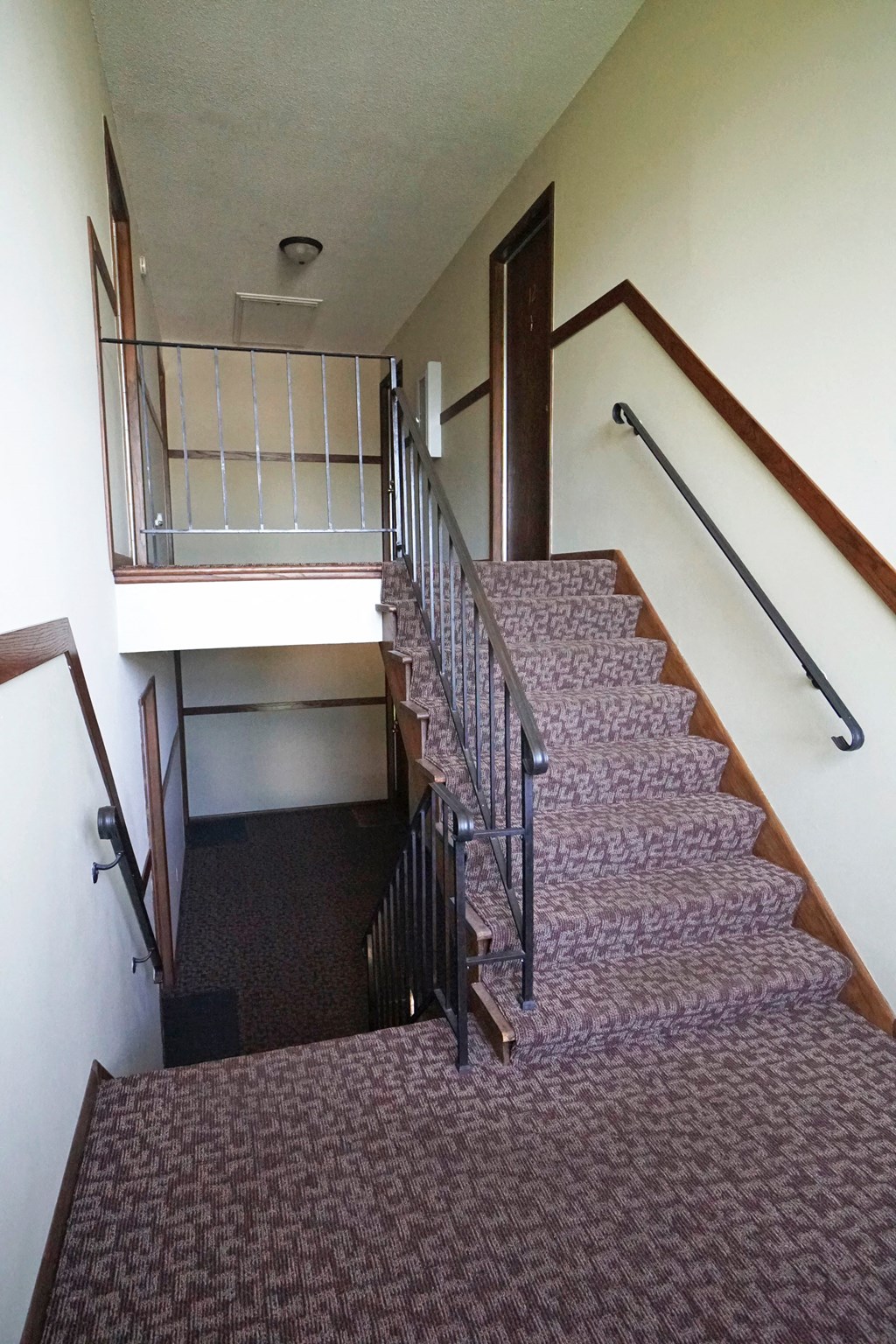 Xerxes Apartments Hallway