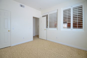 6848 Westwind Ave 5 Beds House for Rent - Photo Gallery 30