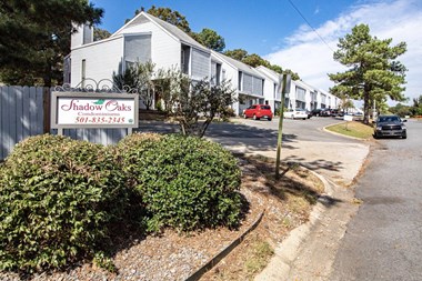 200 Shadow Oaks Dr 2 Beds Apartment for Rent