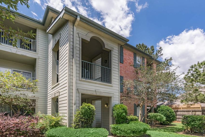 Live Oaks Apartments, 12901 Jefferson Hwy, Baton Rouge, LA - RentCafe