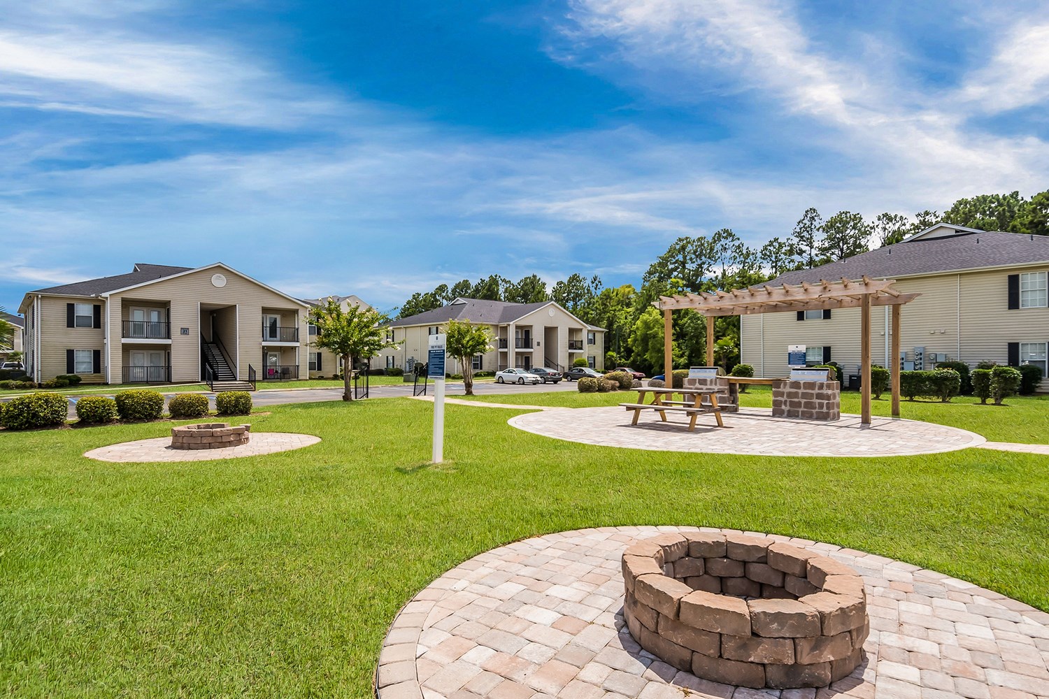 Bayou Landing Apartments, 9245 Cuandet Rd., Gulfport, MS RentCafe