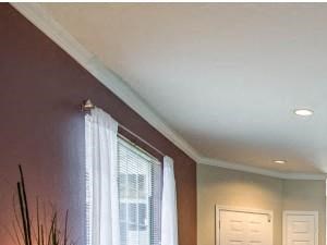Apartments for Rent in Dallas Spacious Living Room with hard wood floors - Photo Gallery 2