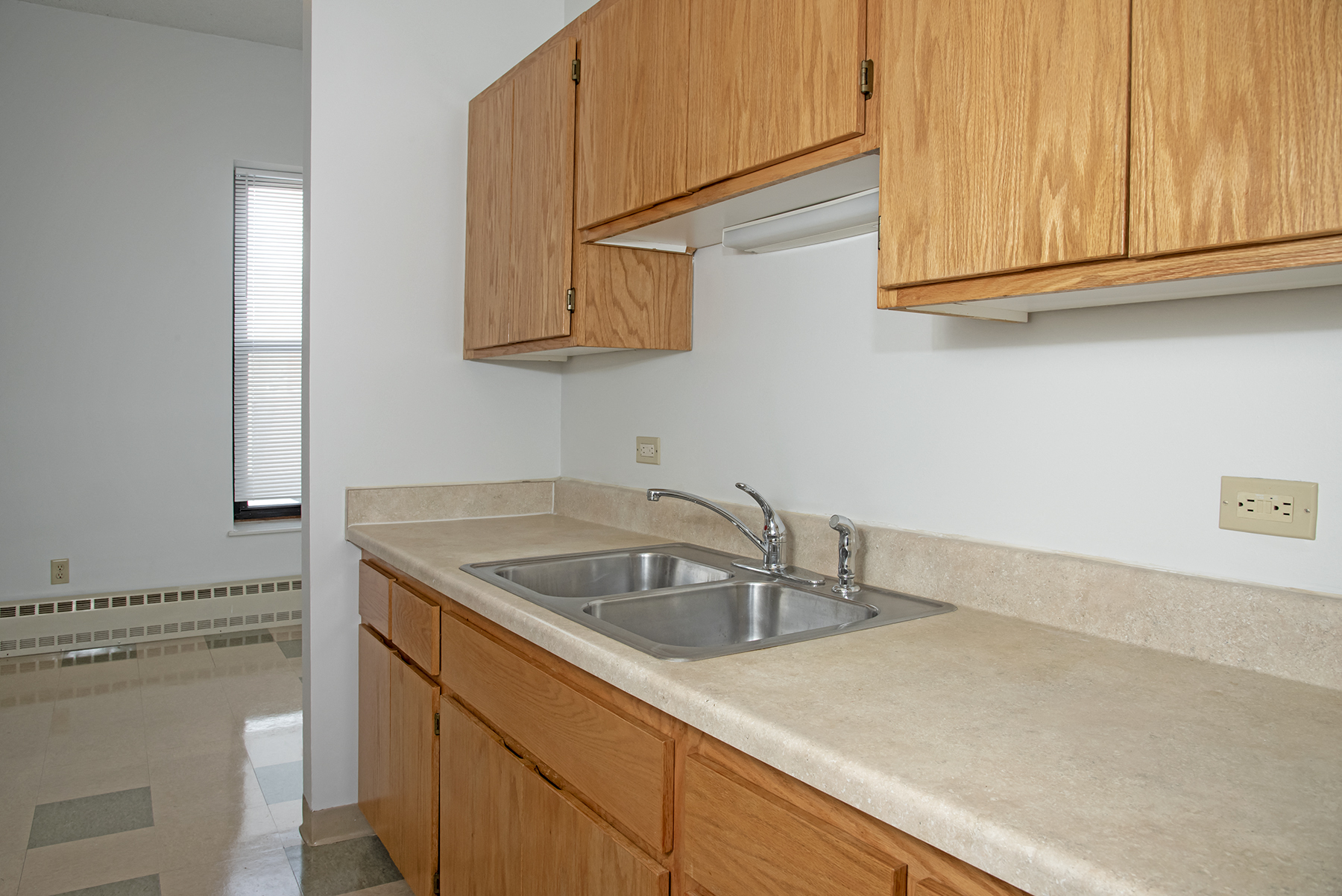 1516 Elliot Park Apartments Minneapolis