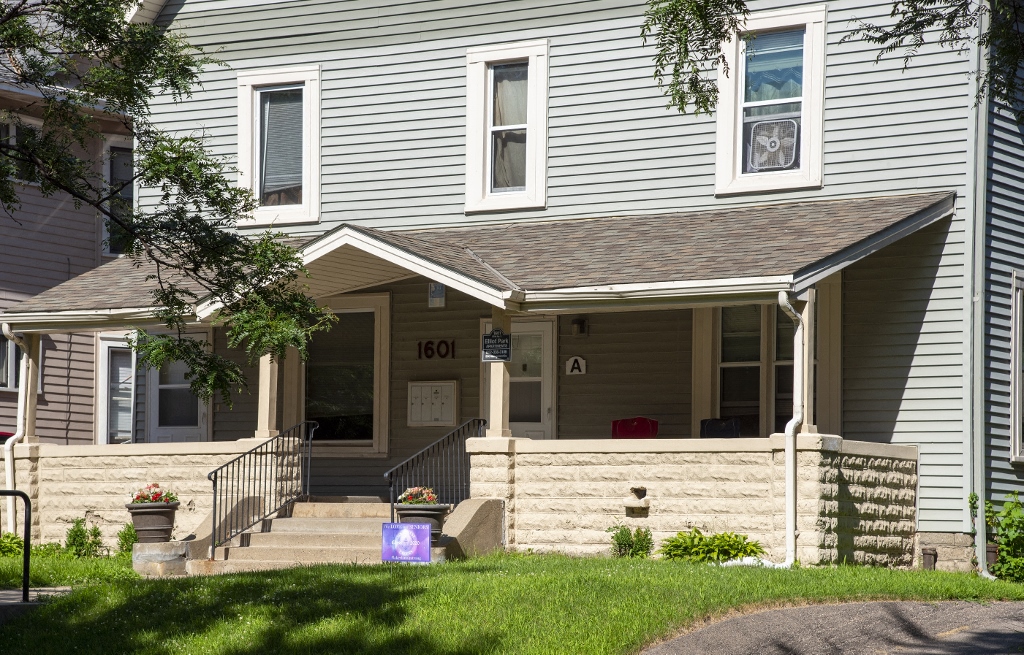 Elliot Park Apartments Minneapolis