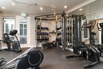 Fitness Center at 5100 Summit Apartments - Photo Gallery 15
