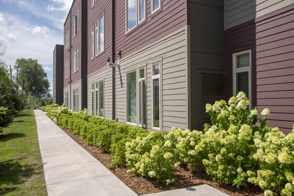 Cornerstone Creek Apartments Golden Valley