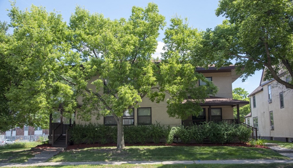 the building where the apartment is located