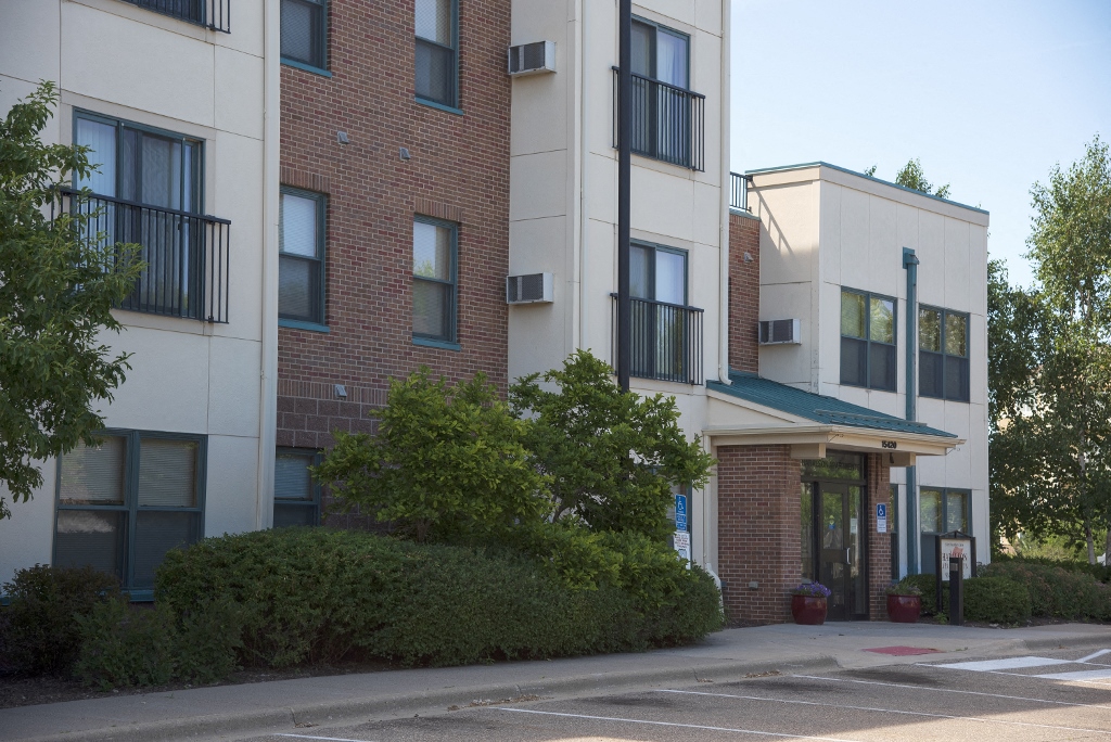 Haralson Apartments Apple Valley