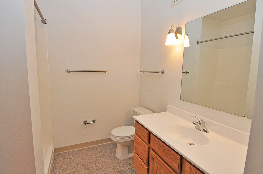 Haralson Apartments Apple Valley