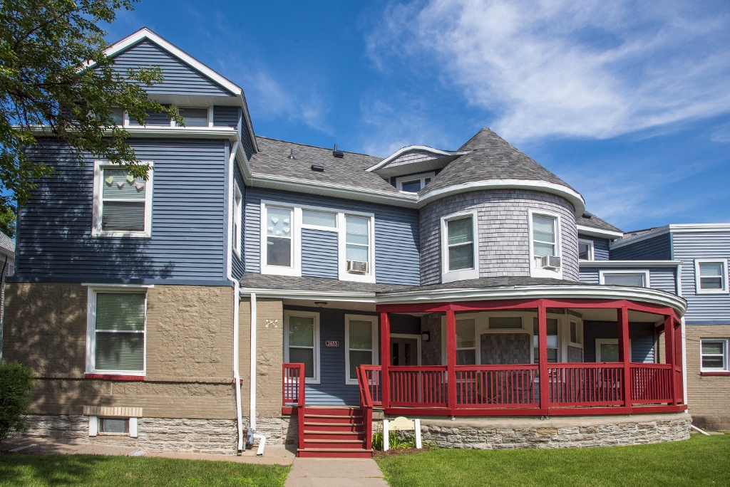 Oakland Square Apartment Homes Minneapolis