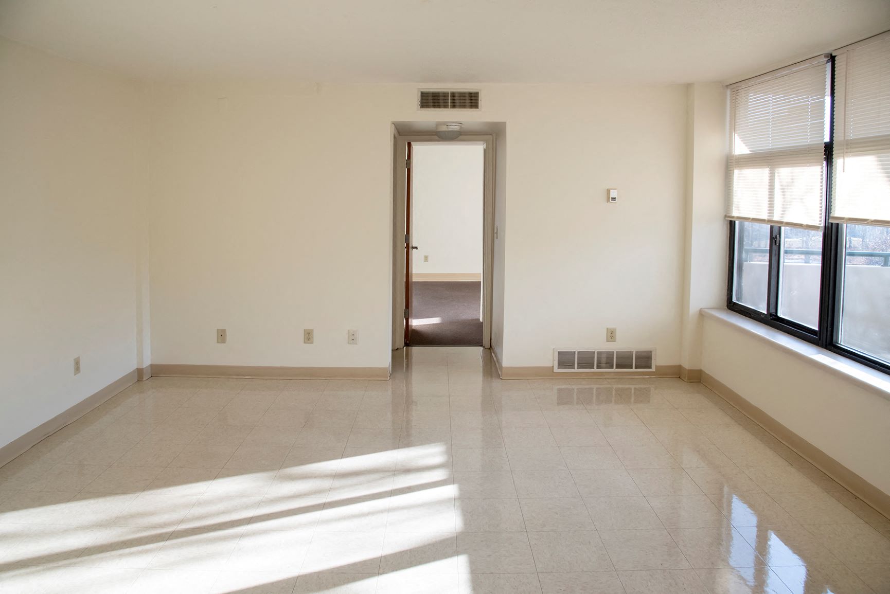 Park Plaza Minneapolis Living Room